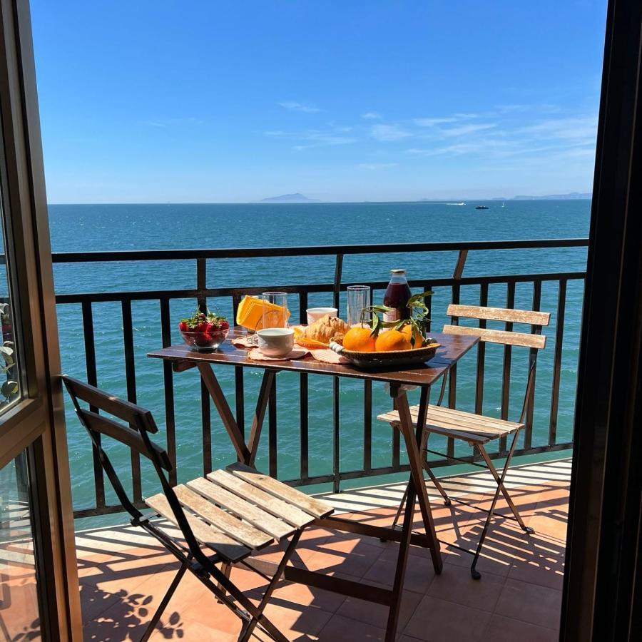 Bed and Breakfast Vip Sul Mare Кастелламмаре-ди-Стабия Экстерьер фото